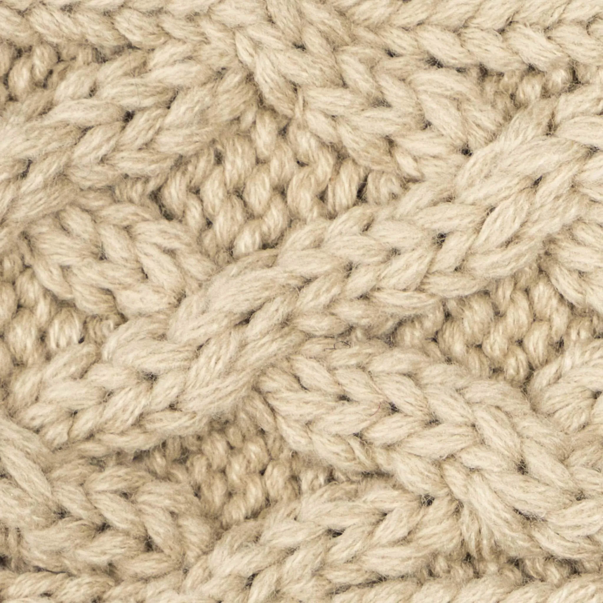 Aran Cable Knit Snood