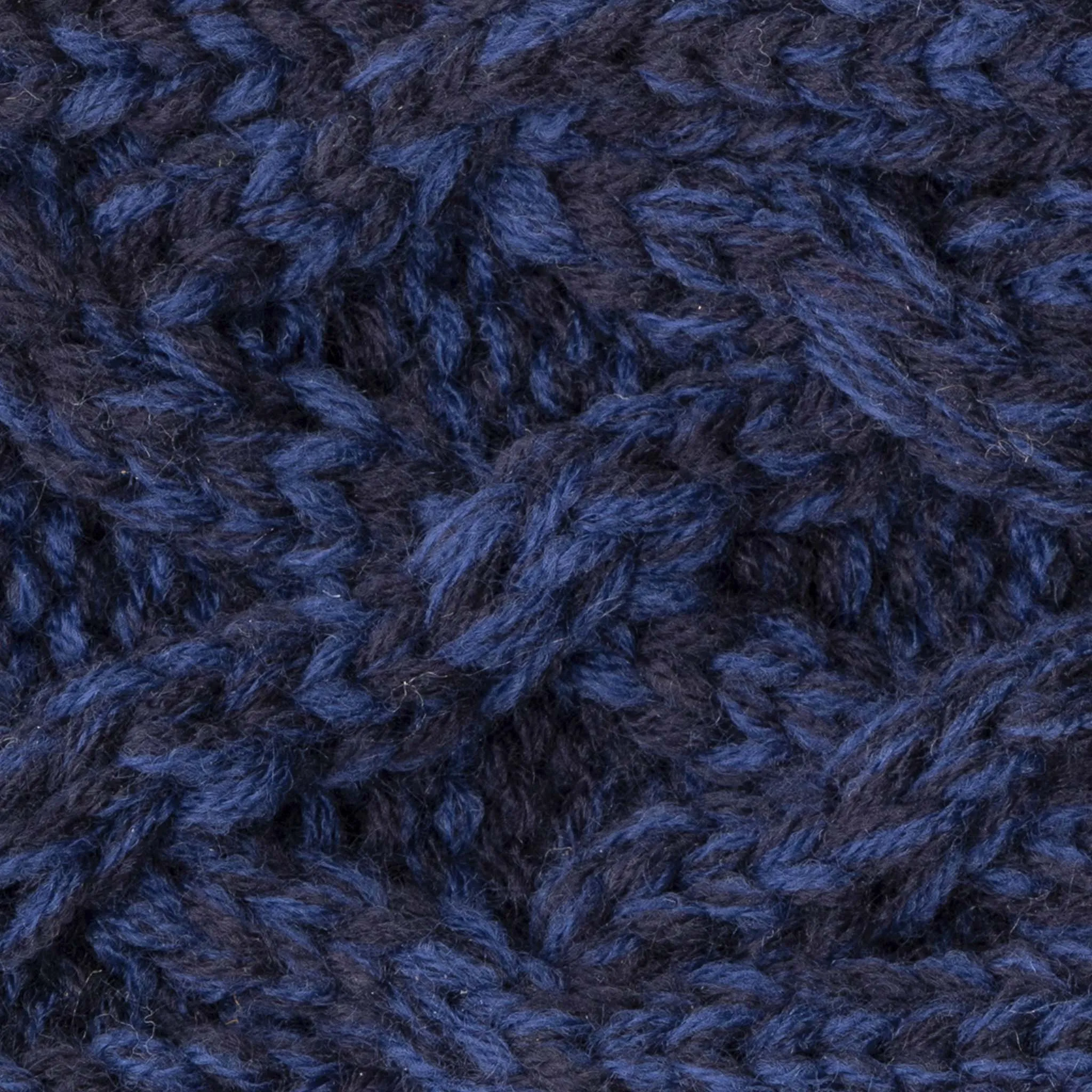 Aran Cable Knit Snood