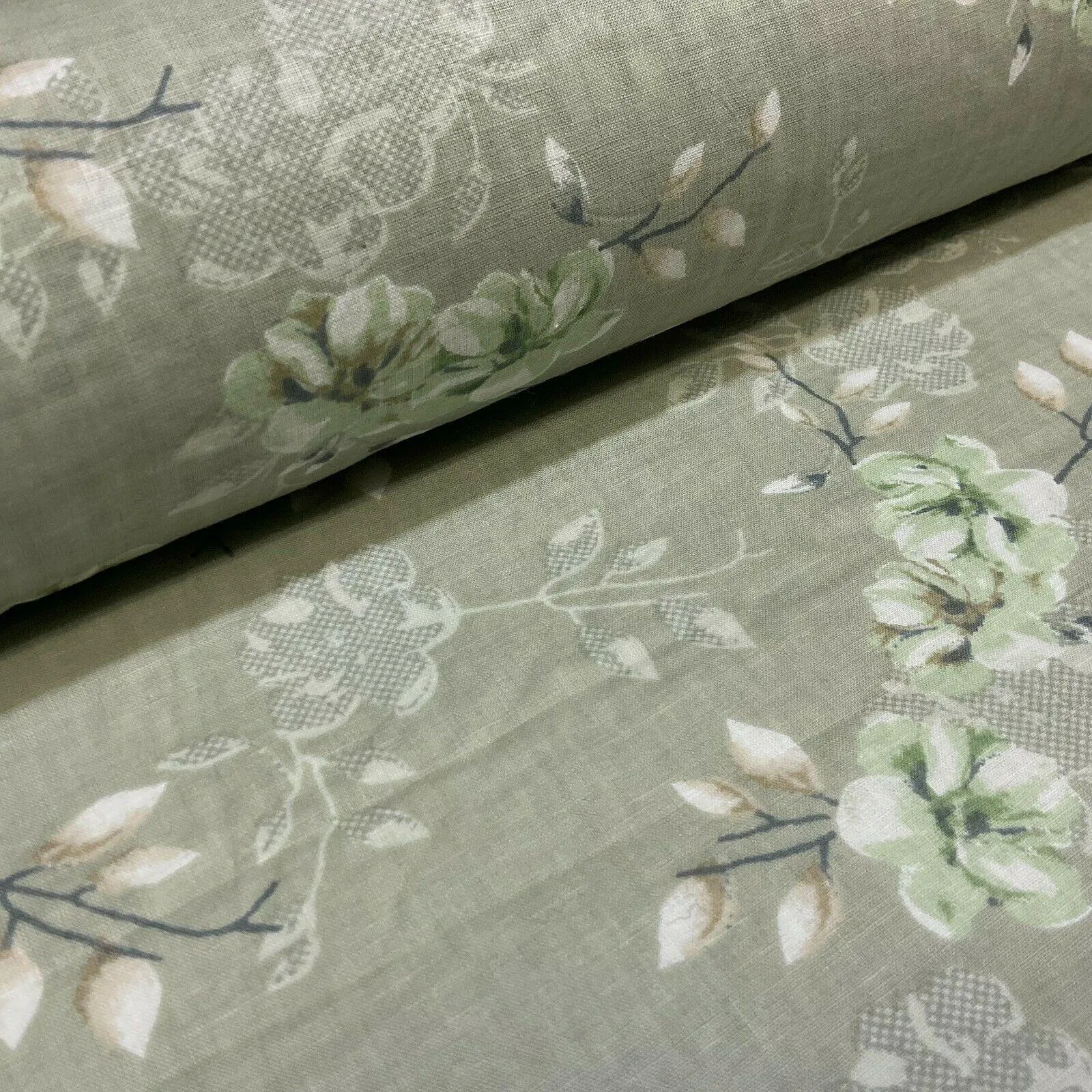 Cotton Lawn Voile Pastel Summer Floral Printed Dress fabric 111cm M1591