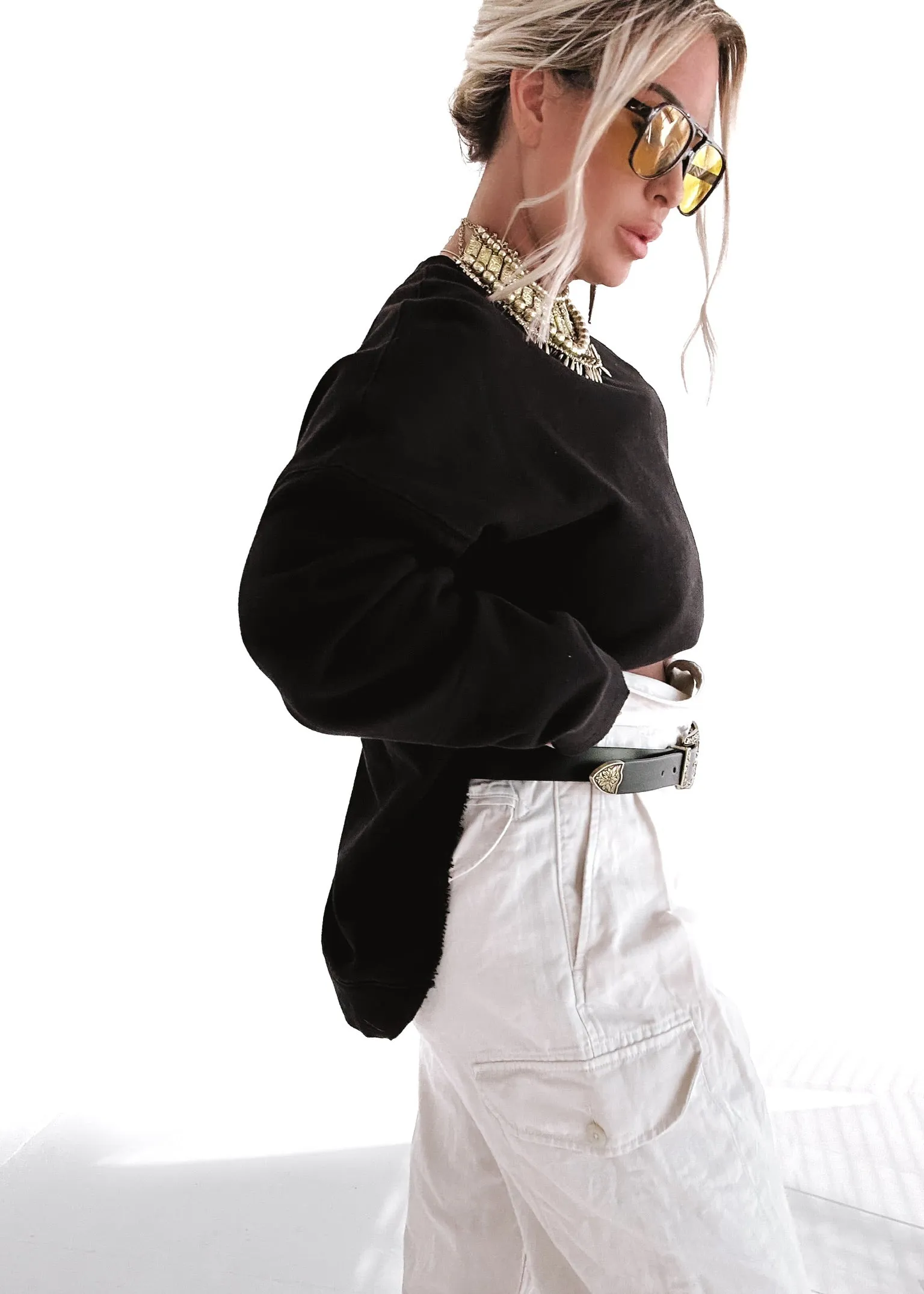 FEEL GOOD SIDE SLIT SWEATSHIRT