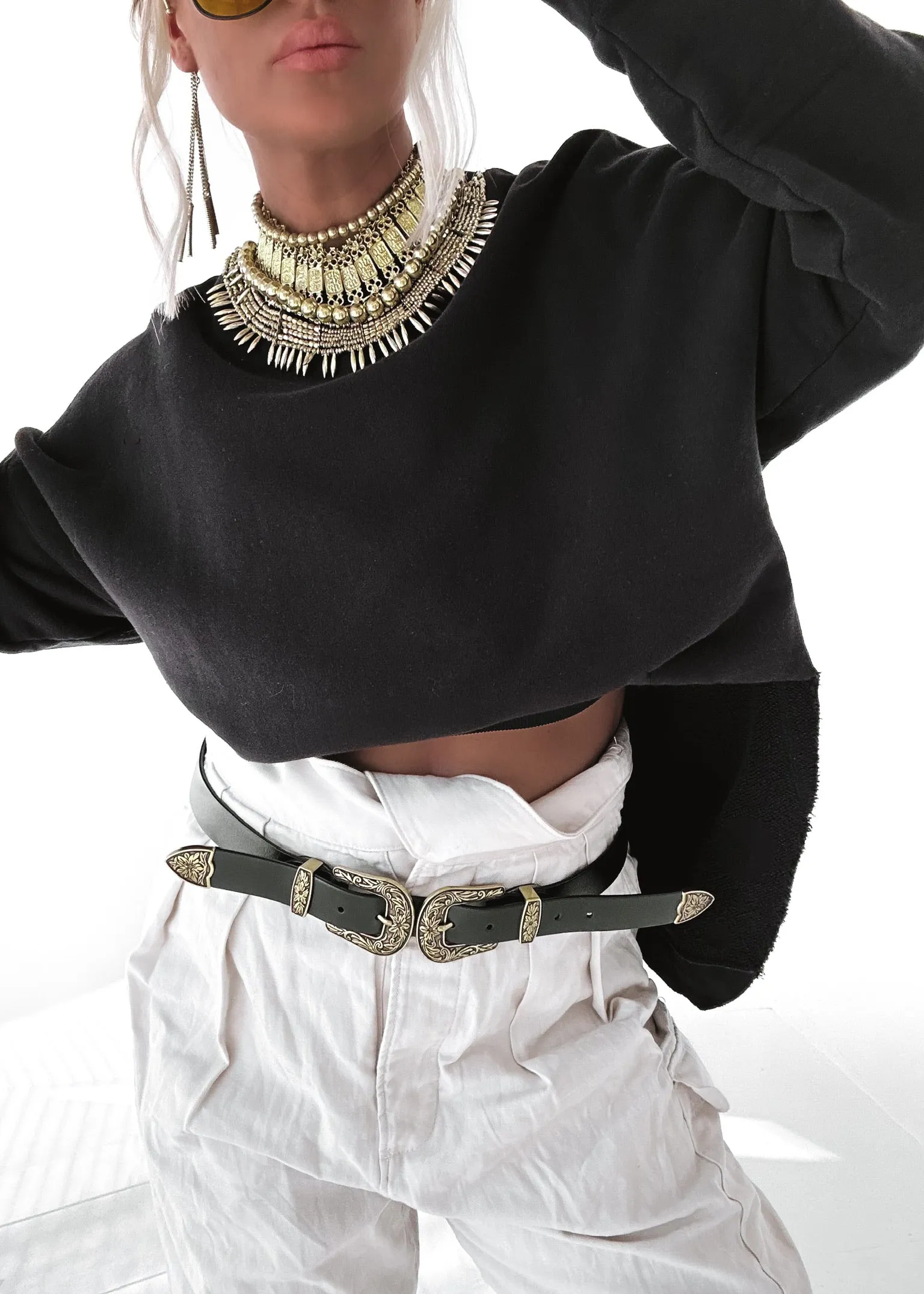 FEEL GOOD SIDE SLIT SWEATSHIRT