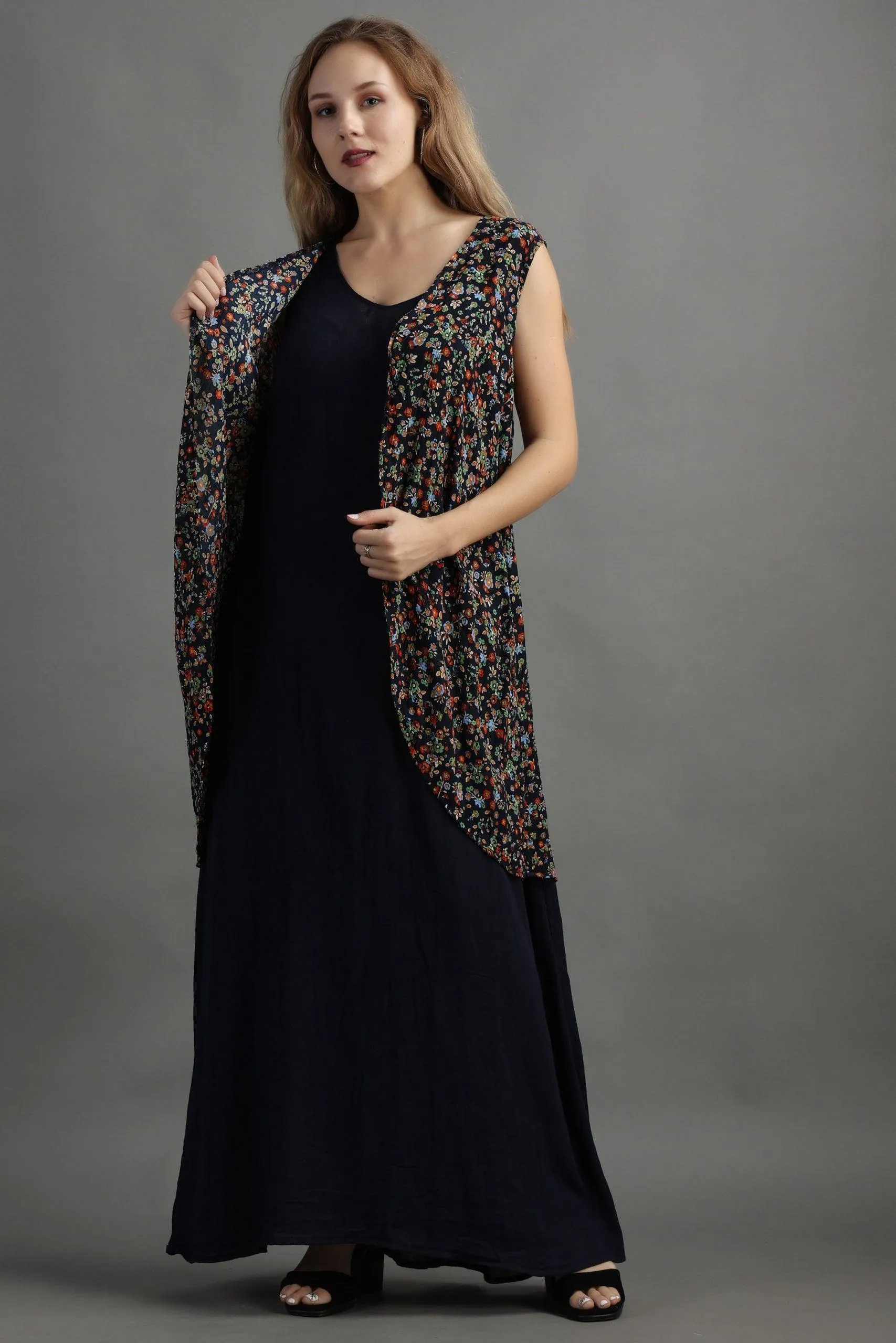 Floral Multicolored Shrug
