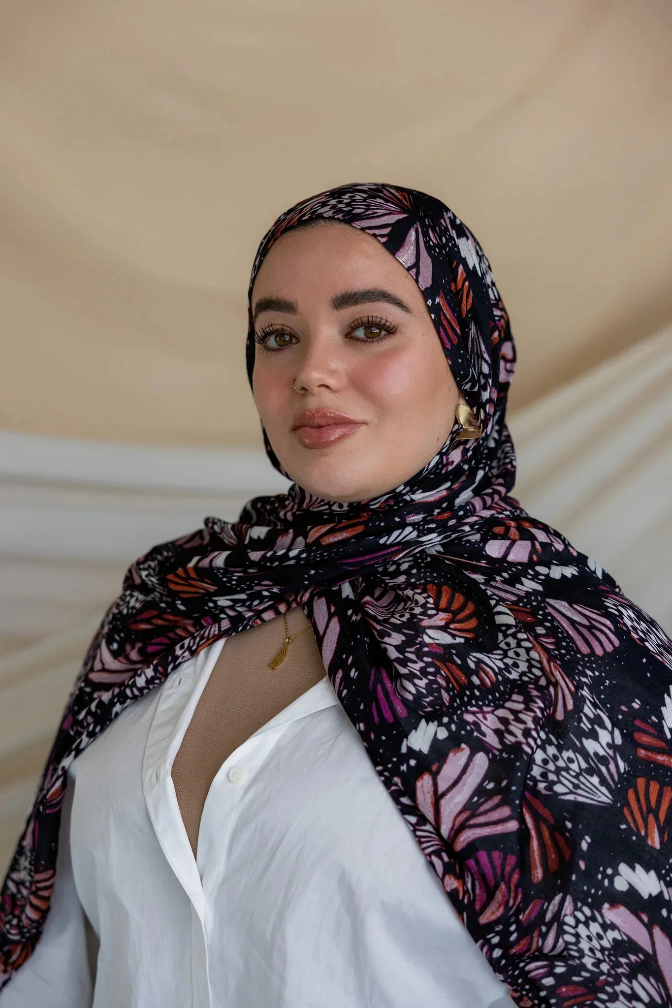 MY080 Black background powder pattern dream  hijab  hijab/tudung  printed hijab  printed scarf