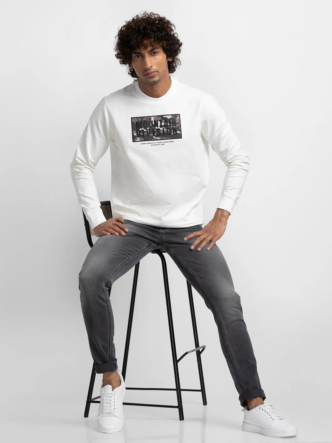 Spykar Ecru Cotton Full Sleeve Round Neck Sweatshirt For Men